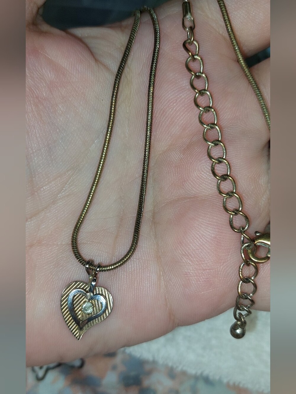 Vintage Goldtone Heart Pendant Necklace - Elegant Women’s Jewelry